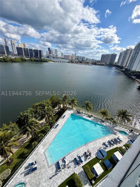 Apartment for rent at Echo Aventura 917