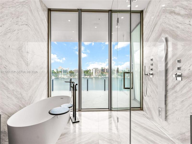 Condo for sale at Vita at Grove Isle S301