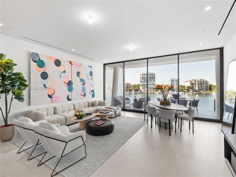 Condo for sale at Vita at Grove Isle S301