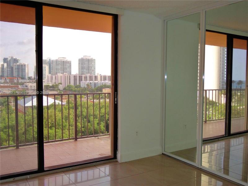 Comprar apartamento no Winston Towers