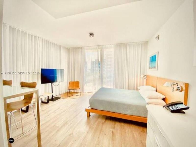 Comprar apartamento en 6080 Collins Avenue PH09