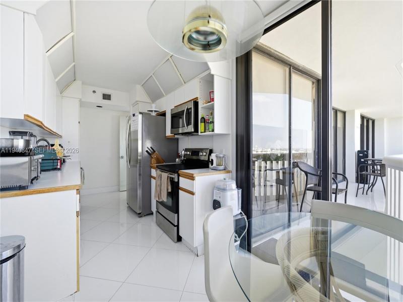 Property photo # 4