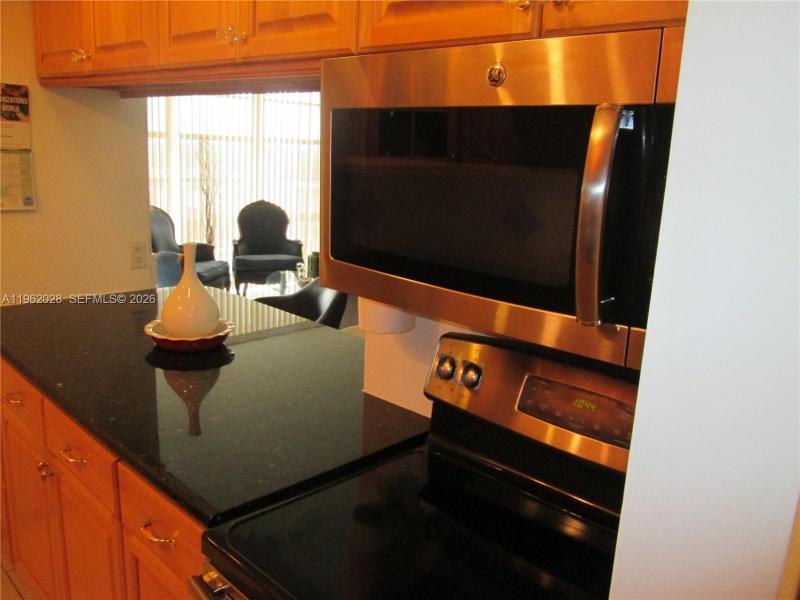 Comprar apartamento en Winston Towers 1706