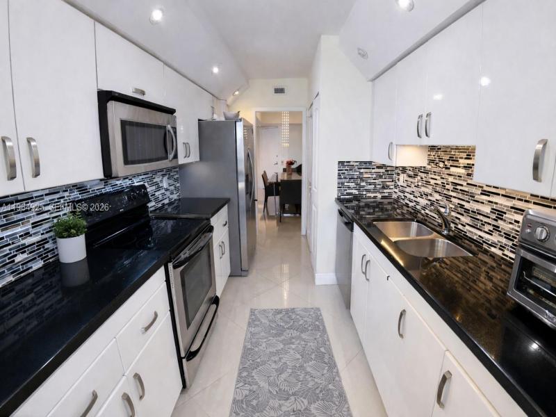 Property photo # 4