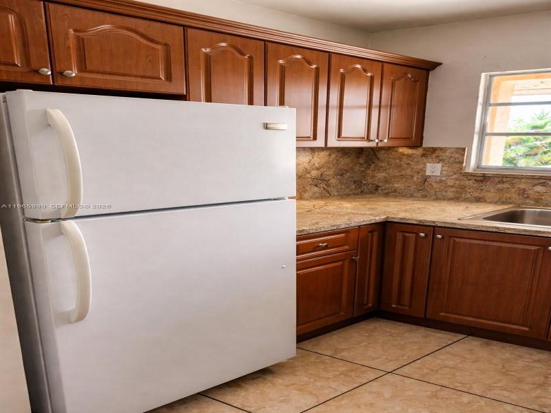 Property photo # 8