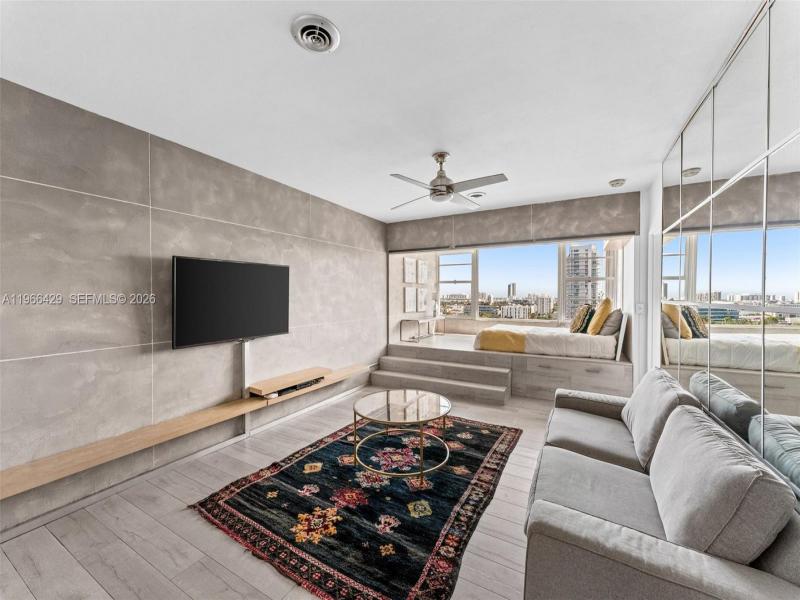 Condo for sale at Terrace Towers PHA