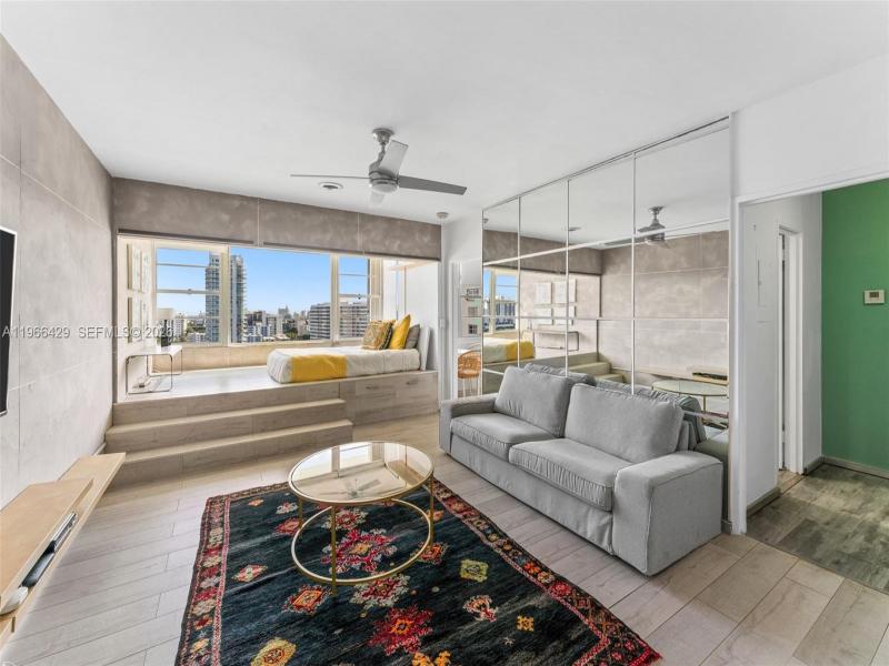 Condo for sale at Terrace Towers PHA