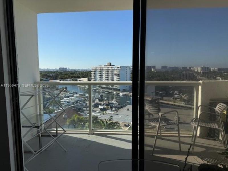 Condo for sale at Sailboat Cay 902