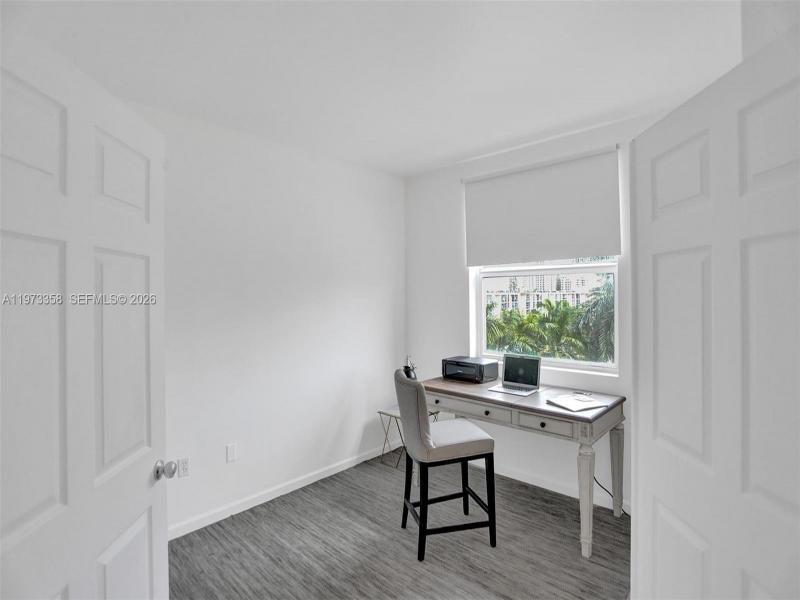 Condo for sale at Porto Bellagio 1501