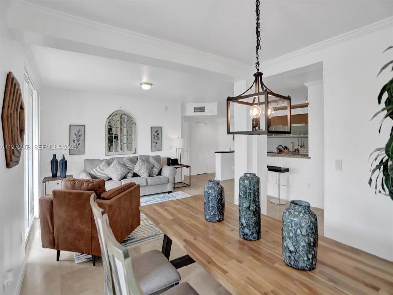 Condo for sale at Porto Bellagio 1501