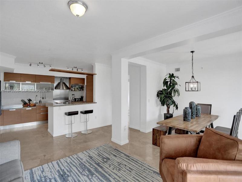 Condo for sale at Porto Bellagio 1501