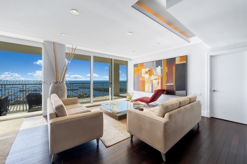 Condo for sale at Ritz Carlton Coconut Grove 2102