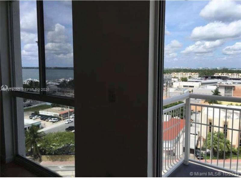 Comprar apartamento en West Bay Plaza 1107