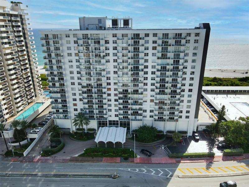 Alquiler de apartamento en Arlen Beach 803