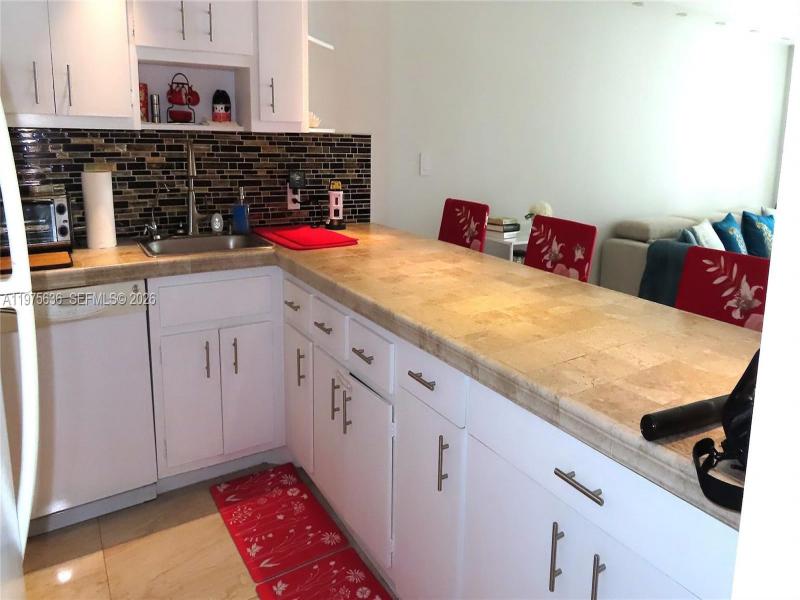 Alquiler de apartamento en Arlen Beach 803