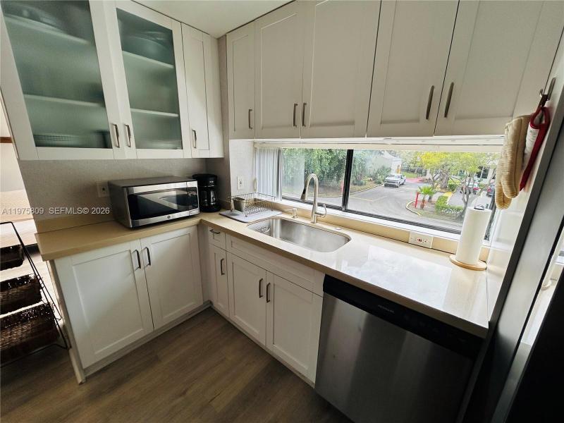 Condo for sale at Plaza of the Americas 219