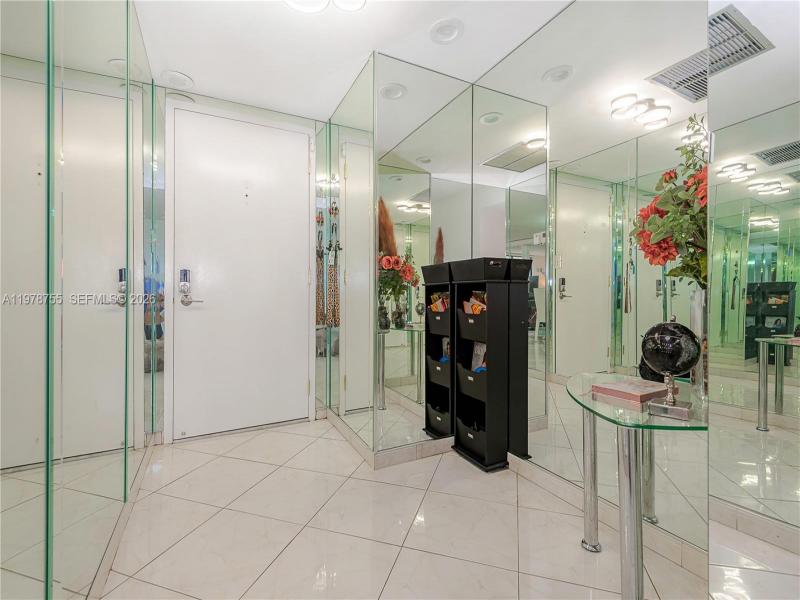 Condo for sale at Olympus Towers 612