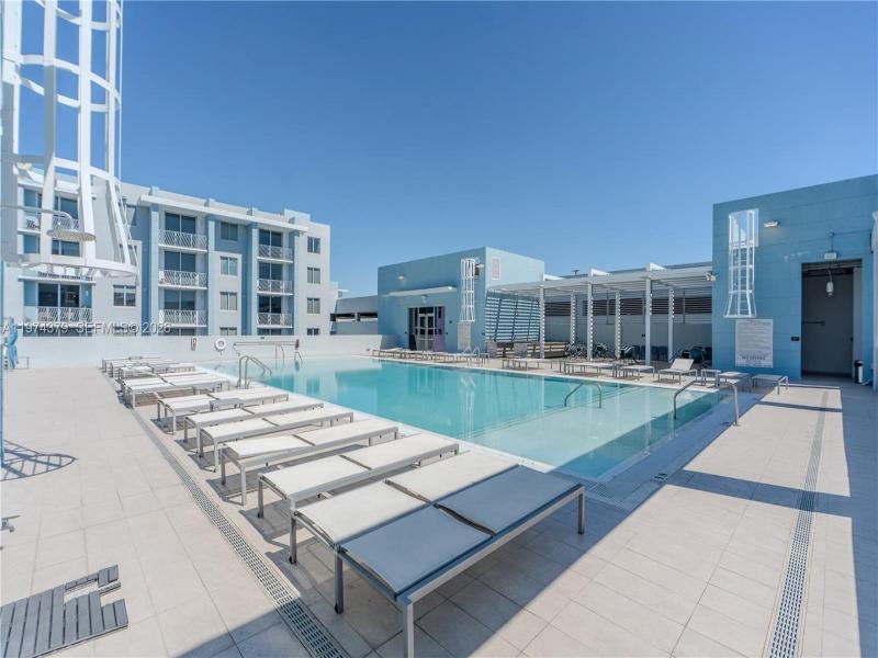 Condo for sale at Midtown Doral 721