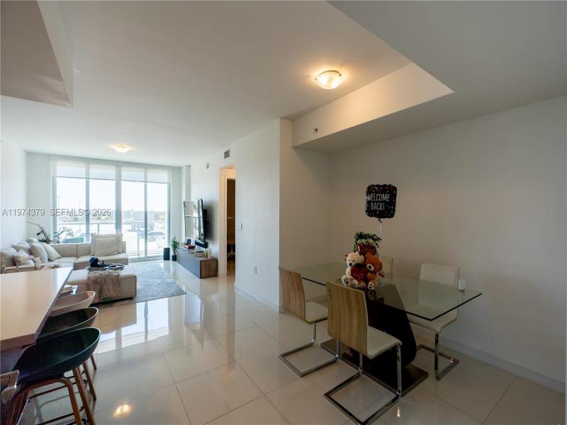 Condo for sale at Midtown Doral 721
