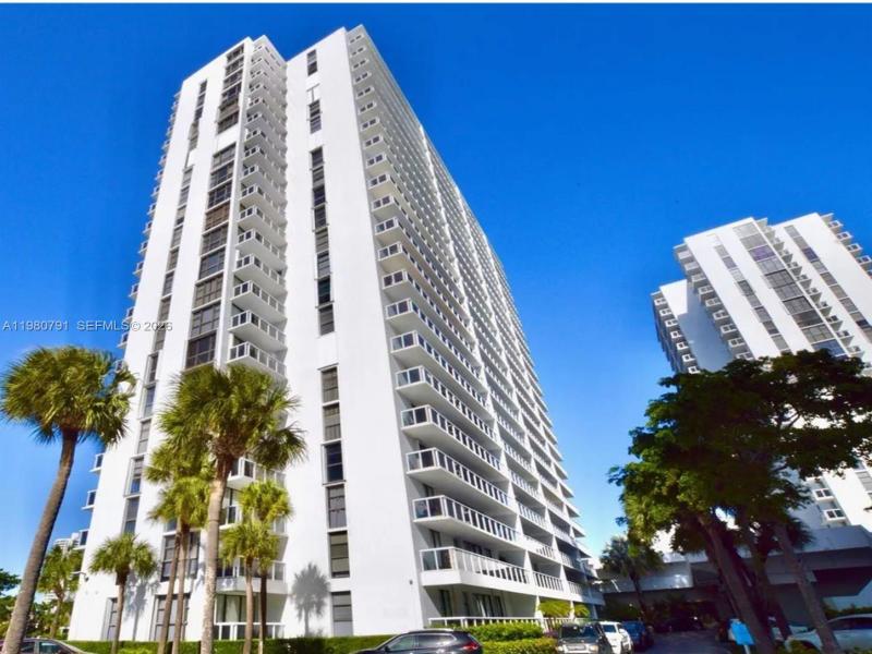 Condo for sale at Waterview 534