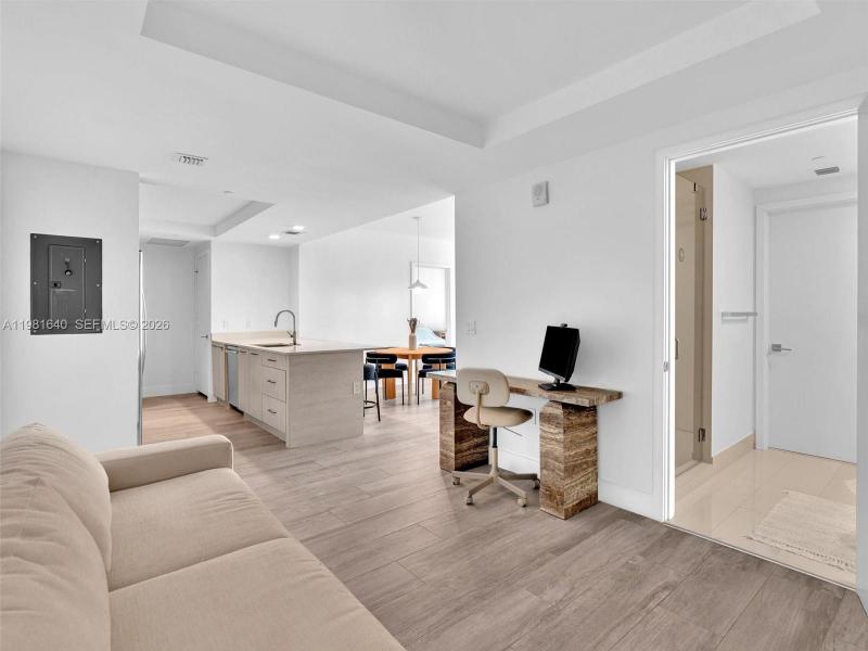 Property photo # 9