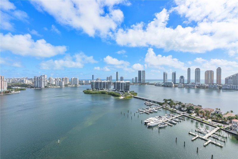 Condo for sale at 7000 Williams Island 2609