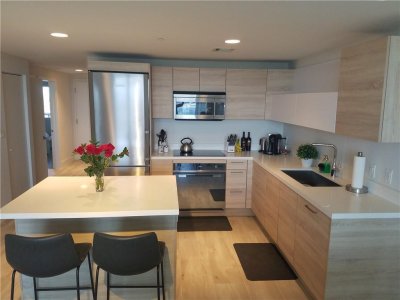 The Harbour Apt #1018