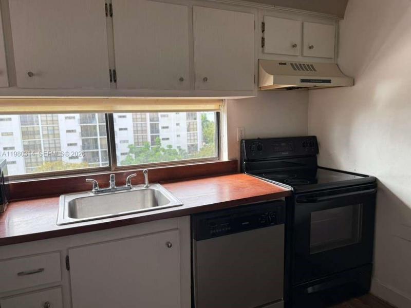 Comprar apartamento no Plaza of the Americas 709