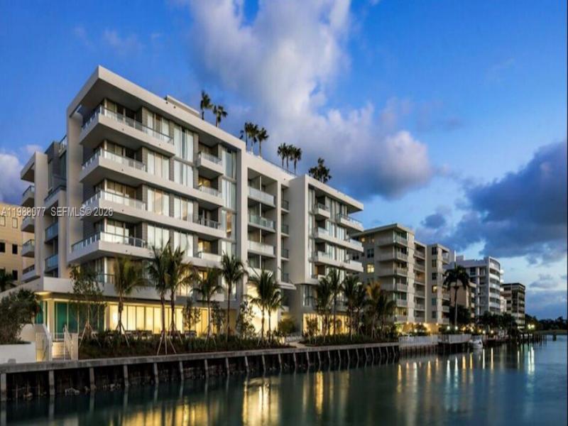 The Altair Bay Harbor Apt #301