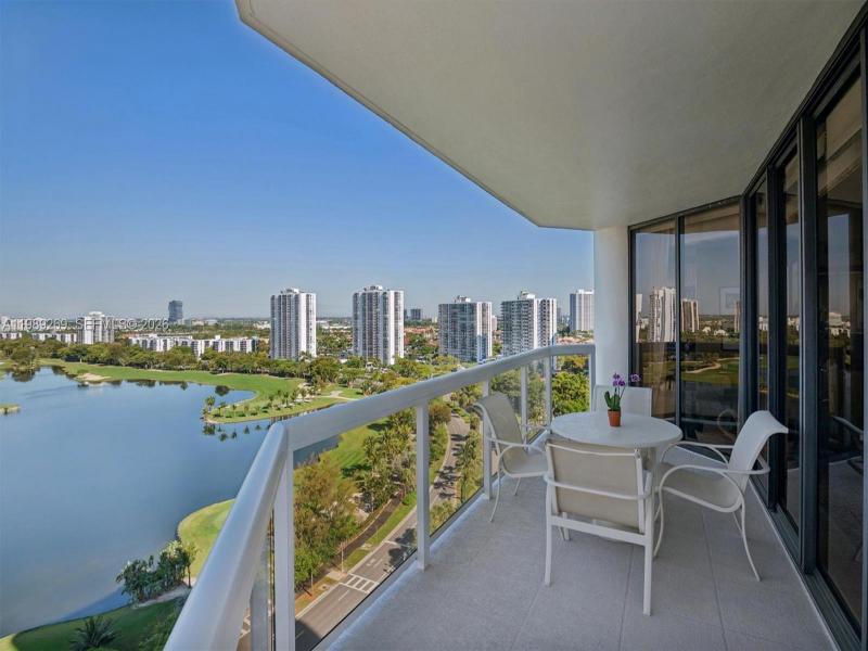 Comprar apartamento en The Landmark 1805