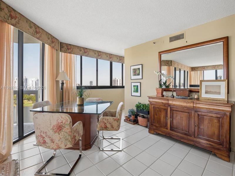 Comprar apartamento en The Landmark 1805