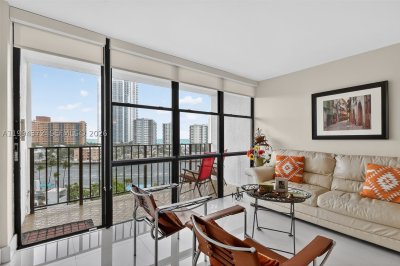 Oceanview Park Apt #908