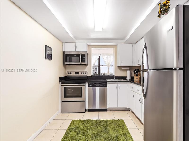 Condo for sale at Oceanview Park 901