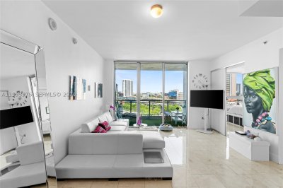 The Ivy Apt #1209