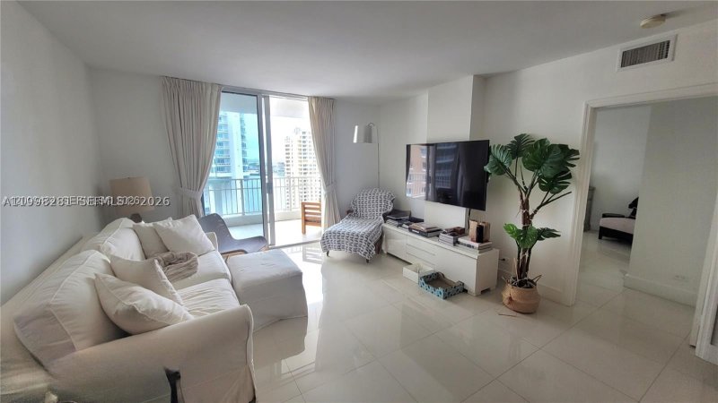 Apartment for rent at Courvoisier Courts 2306