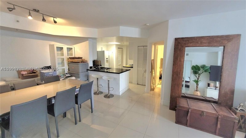 Apartment for rent at Courvoisier Courts 2306