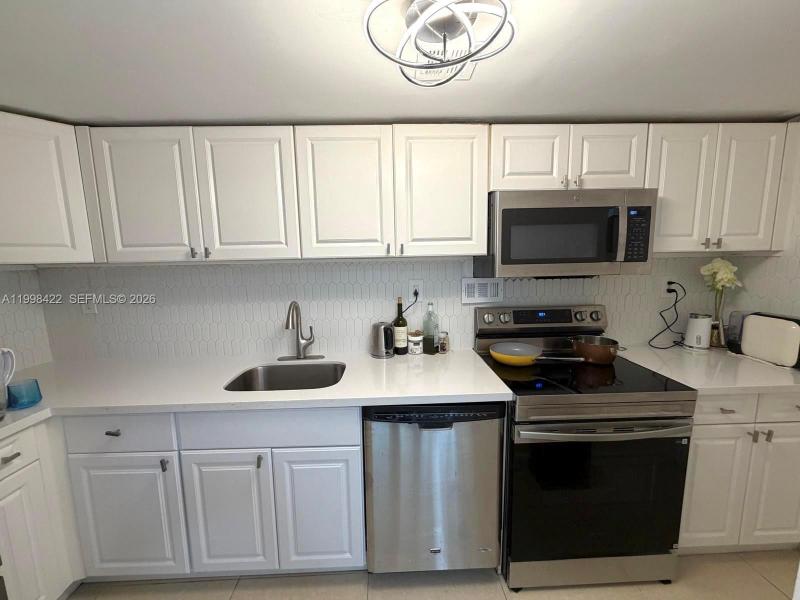 Property photo # 9