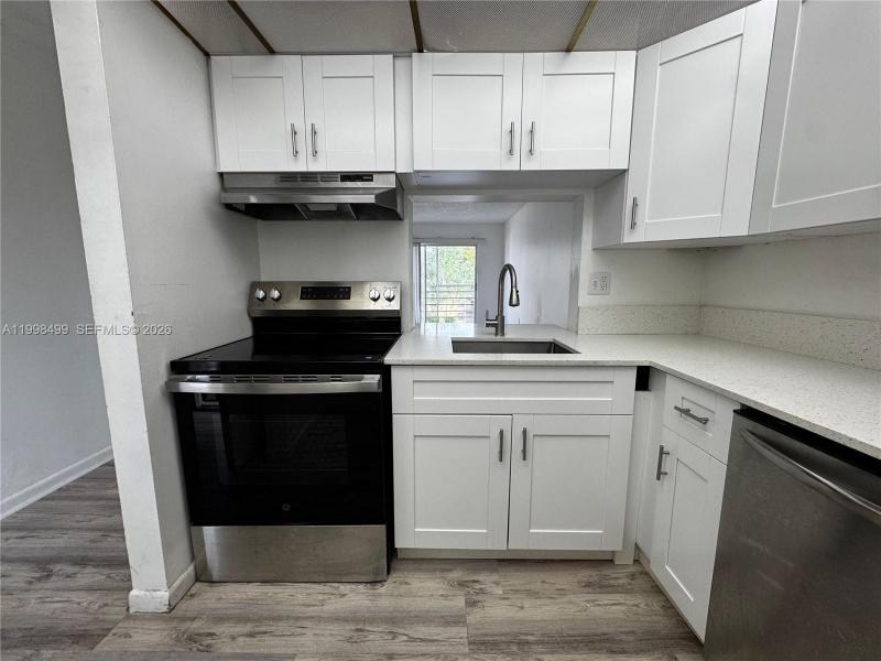 Property photo # 7