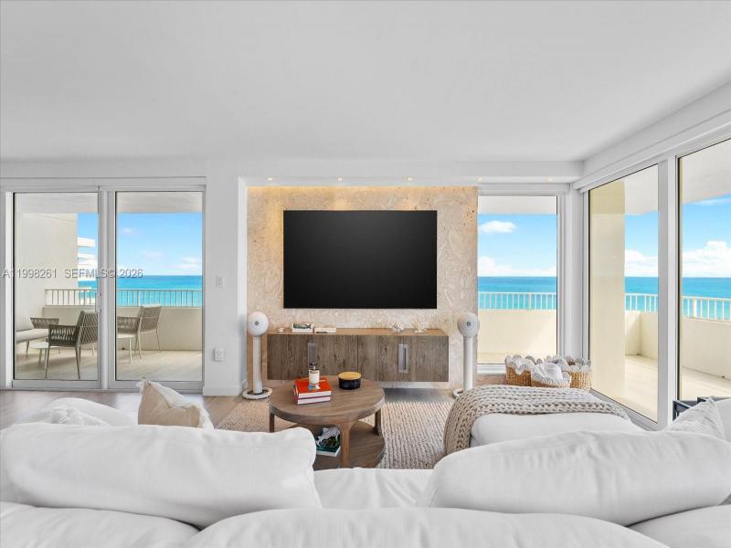 Alquiler de apartamento en Commodore Club South 1001
