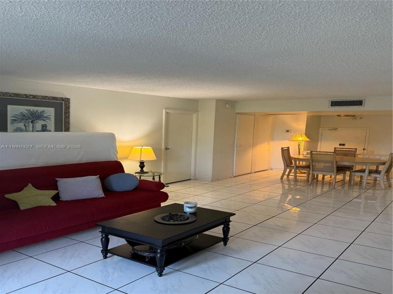 Comprar apartamento en Coronado I 206