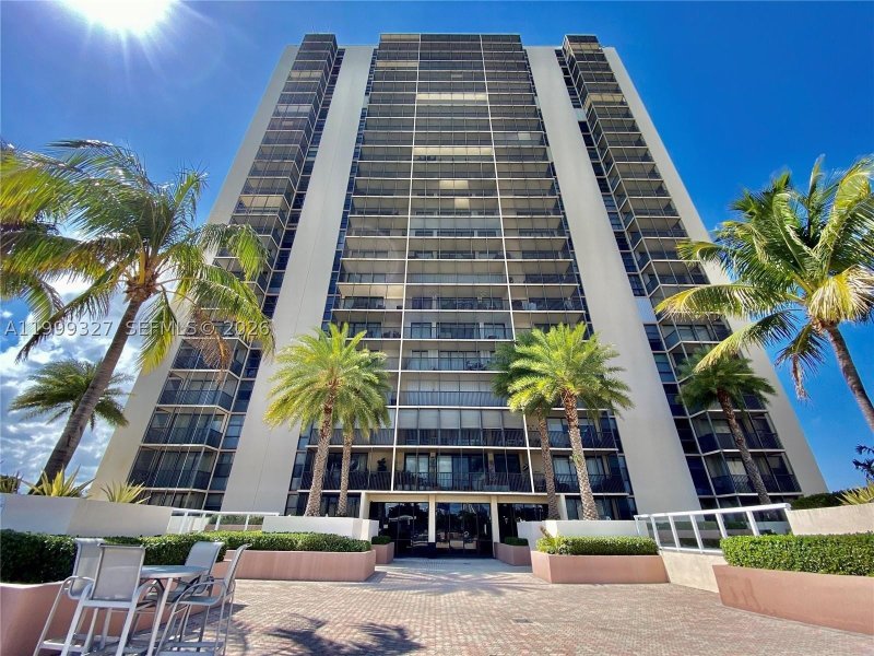 Comprar apartamento en Coronado I 206