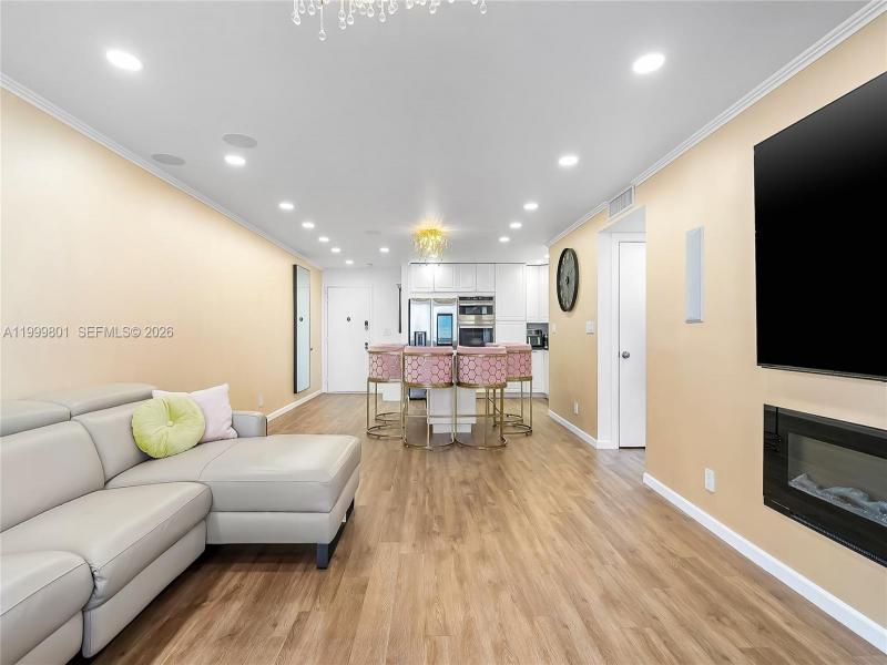 Apartment for rent at Olympus Towers 604