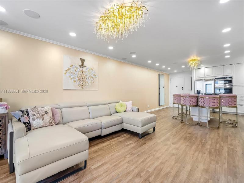 Apartment for rent at Olympus Towers 604