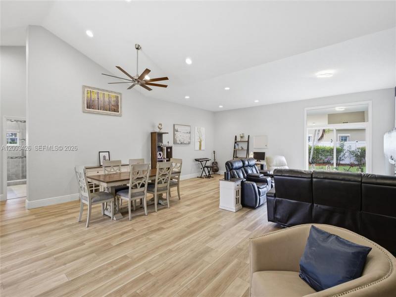 Property photo # 8