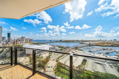 The Elser Hotel and Residences Apt #1809