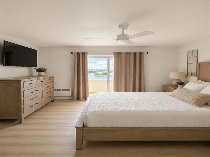 Comprar apartamento en Bayshore Yacht Tennis Club 602