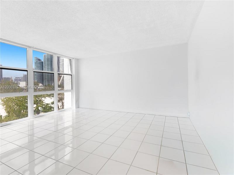 Condo for sale at The Venetia 501