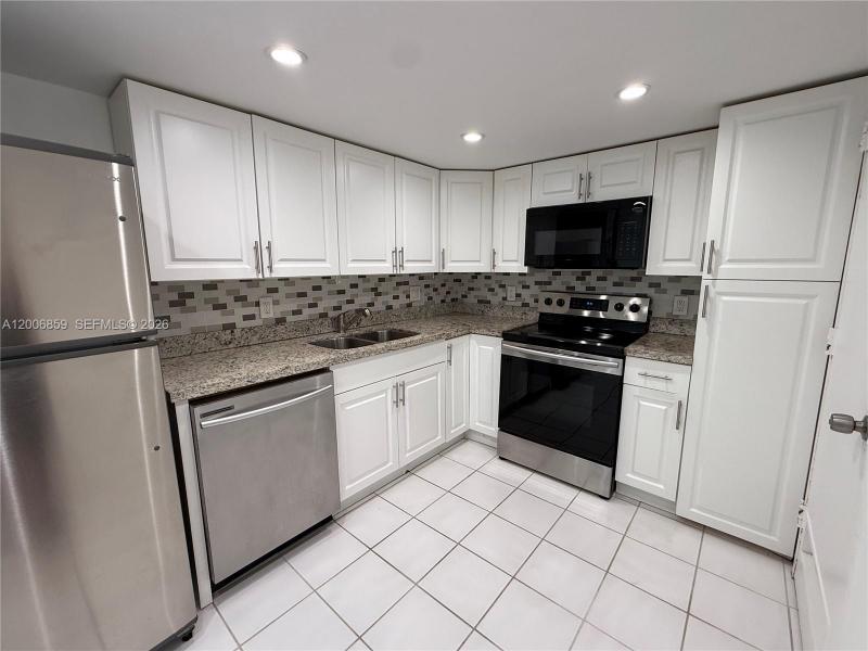 Coastal Towers Apt #608