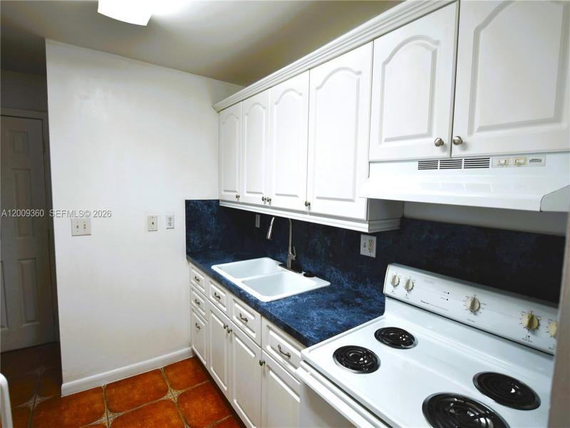 Property photo # 8