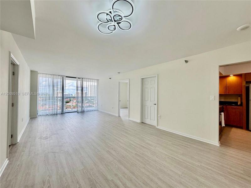 Condo for sale at Waterview 1642